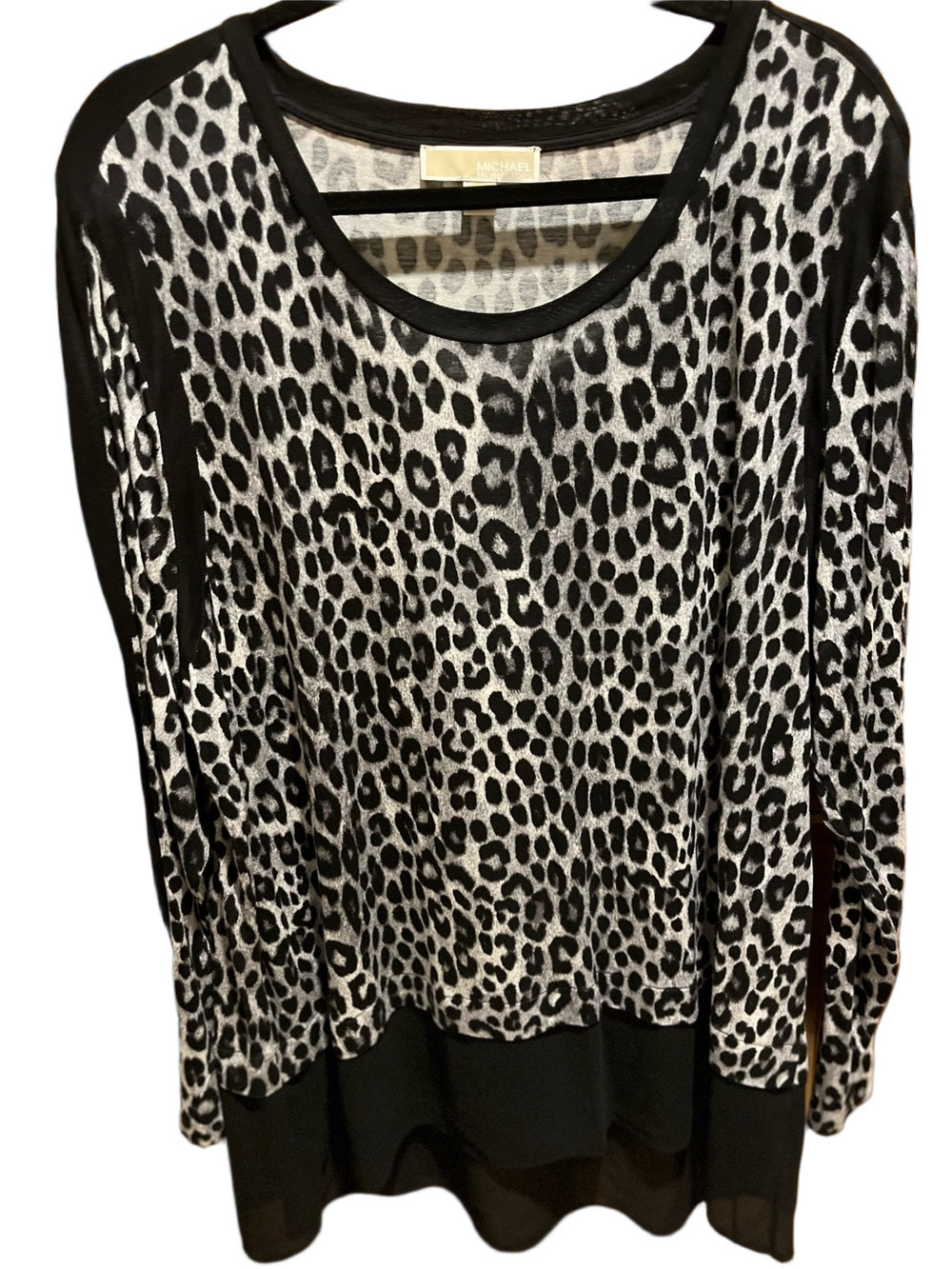 202. WOMENS MICHAEL KORS 3X DETAIL TOP - Picture 4 of 8